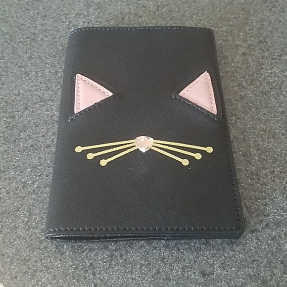 kate spade Handbags - Kate Spade Passport Wallet kate spade Handbags - Kate Spade Passport Wallet